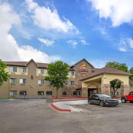 Comfort Suites Omaha East-Каунсъл Блъфс Екстериор снимка