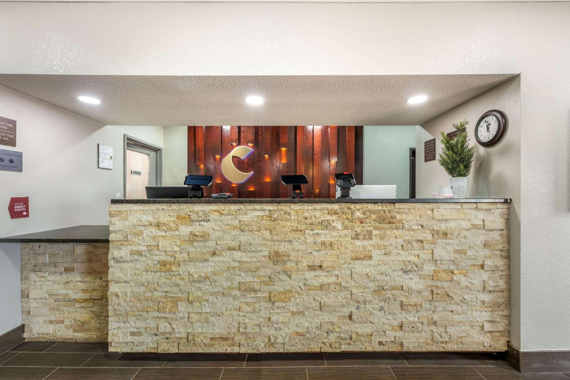 Comfort Suites Omaha East-Каунсъл Блъфс Екстериор снимка
