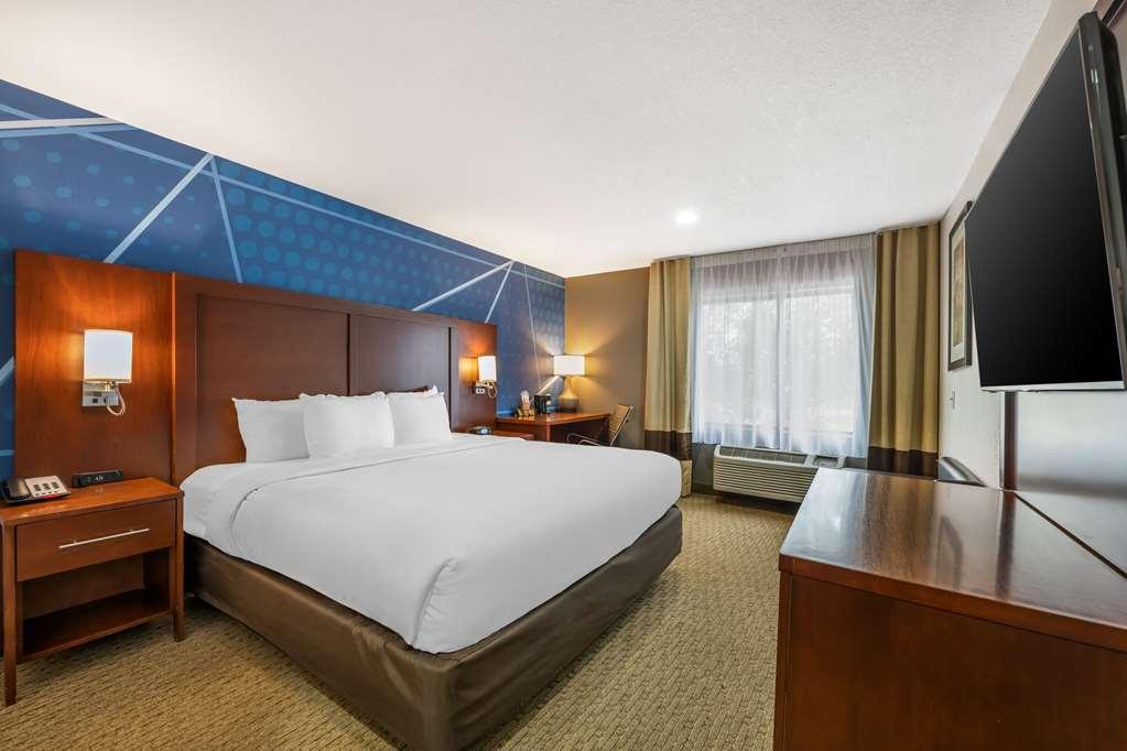 Comfort Suites Omaha East-Каунсъл Блъфс Стая снимка